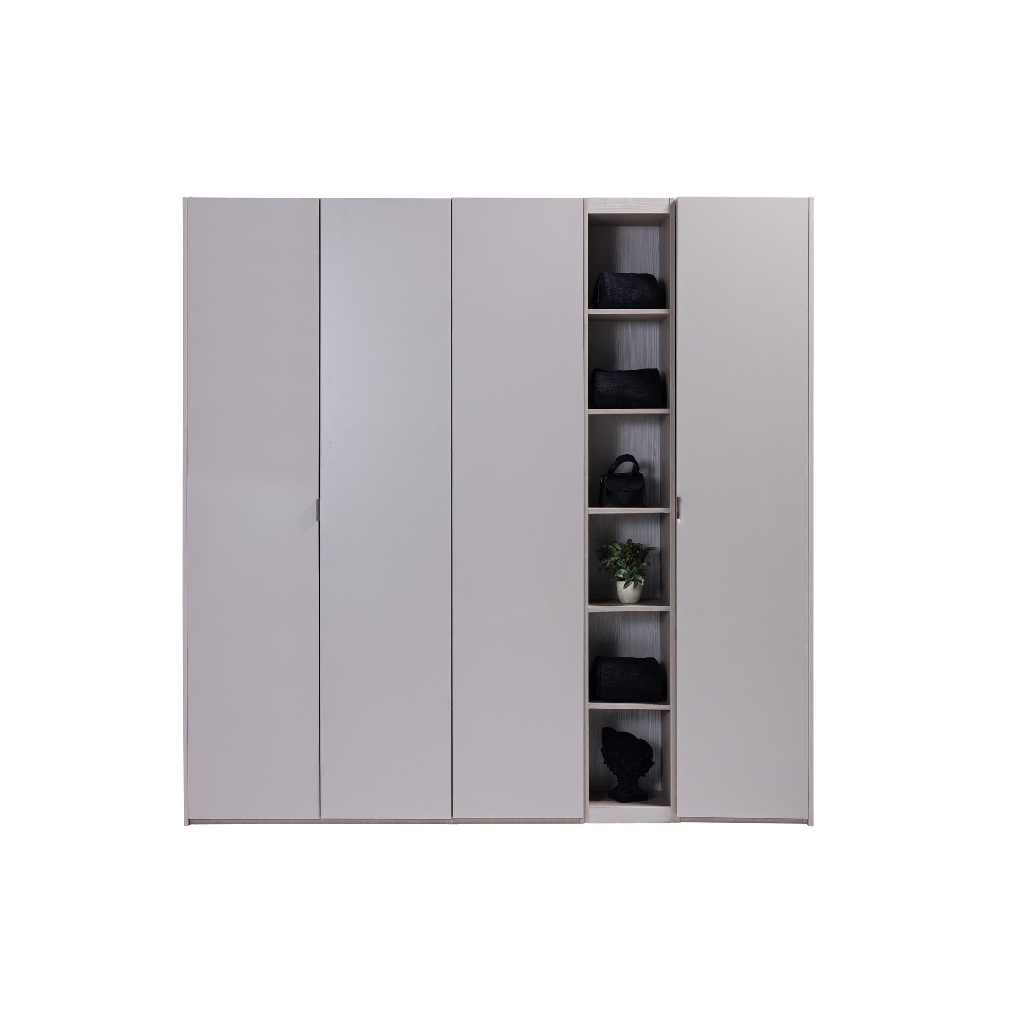 PUZZLE GİYİNME ODASI
